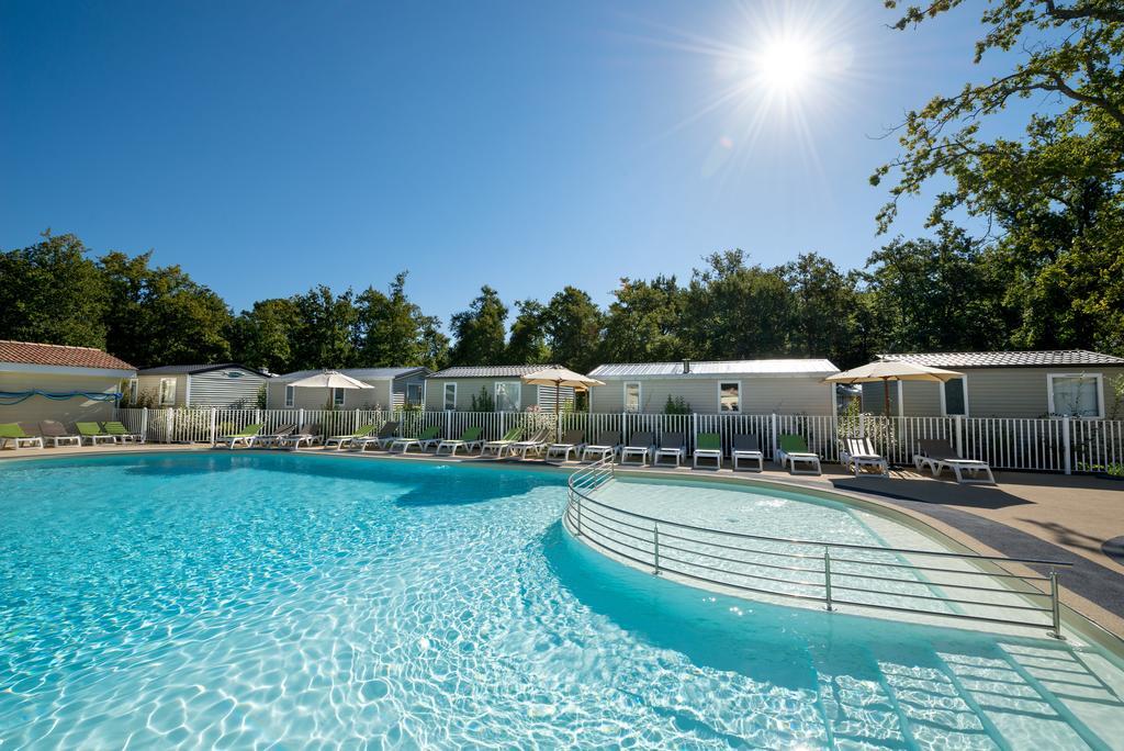 Les Chevrefeuilles Camping
